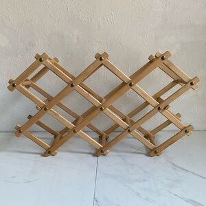 Wine Bottle Rack Wood Collapsible Expandable Retro Cottagecore Farmhouse EUC VTG